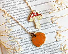 Load image into Gallery viewer, Chain Bookmark - Pumpkin & Toadstool