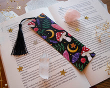 Afbeelding in Gallery-weergave laden, Woodland Magic Bookmark