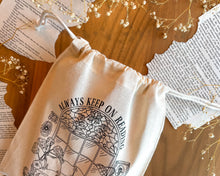 Load image into Gallery viewer, Book Sleeve - Reading Nook